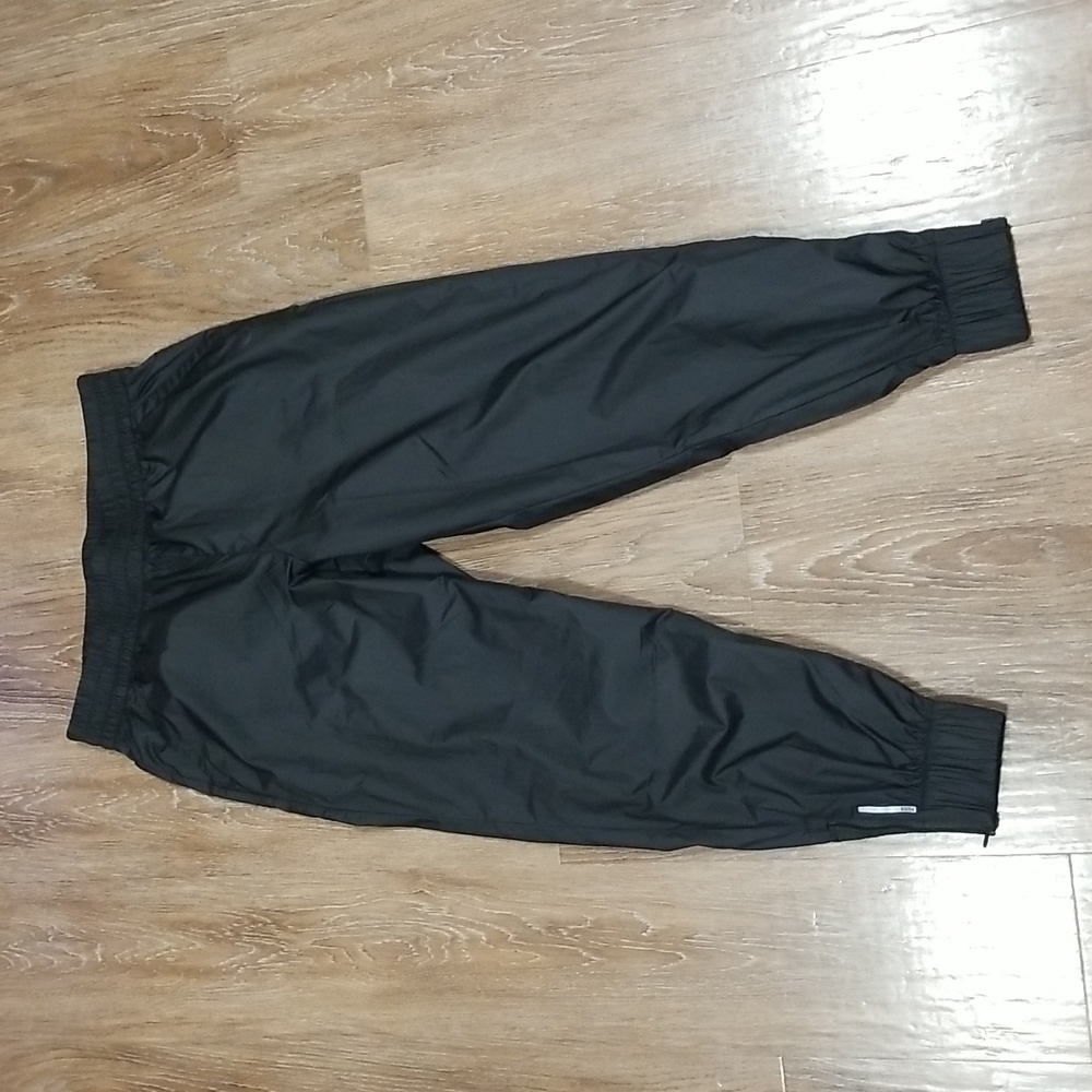 (L) Puma Activewear Running Gym Outdoor Athletic Athleisure Hiking Studio